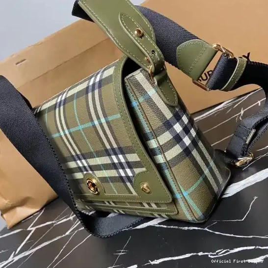 Official FirstBag Ru Note Crossbody Bag-25-8.5-18cm BURBERRY 0505